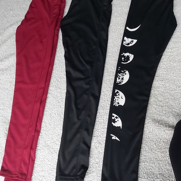 Leggings - Picture 2 of 3